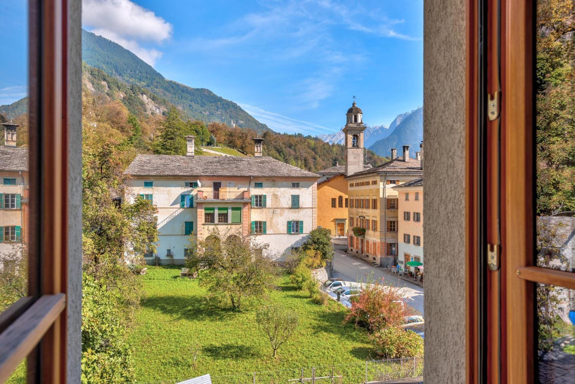 Casa Pool Tra St Moritz E Il Lago Di Como Castasegna ภายนอก รูปภาพ